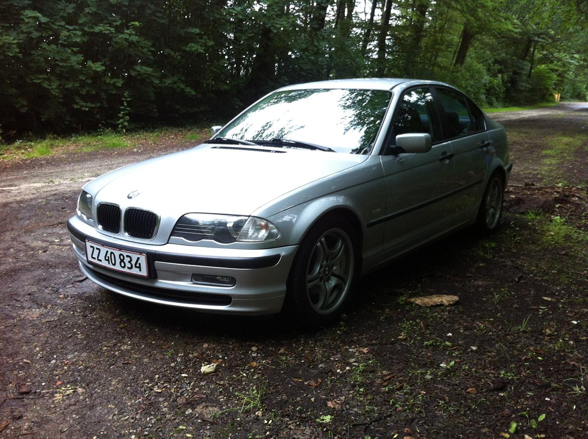 BMW 320d E46 // SOLGT // billede 9