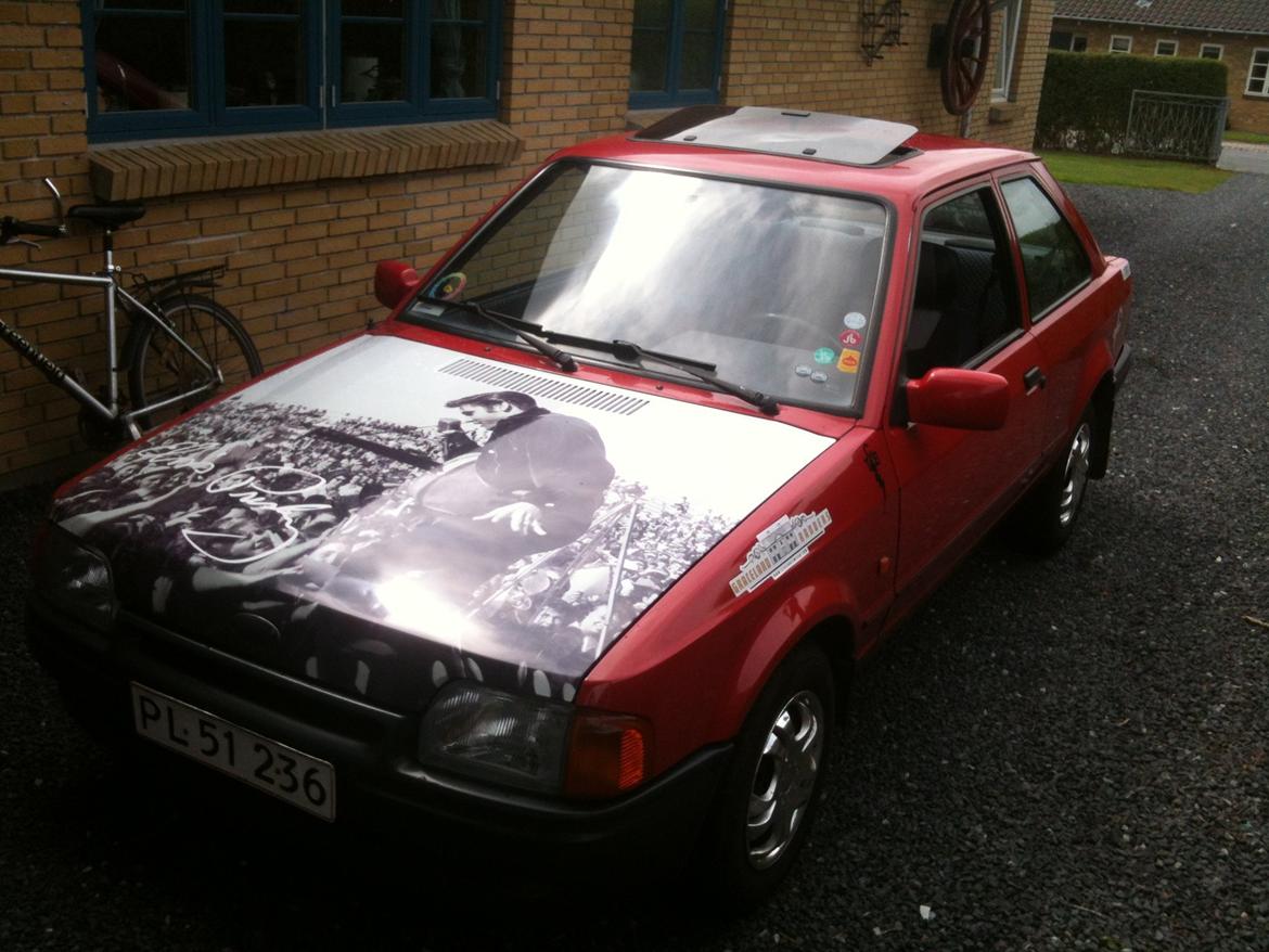 Ford Escort 1.6 savoy billede 2