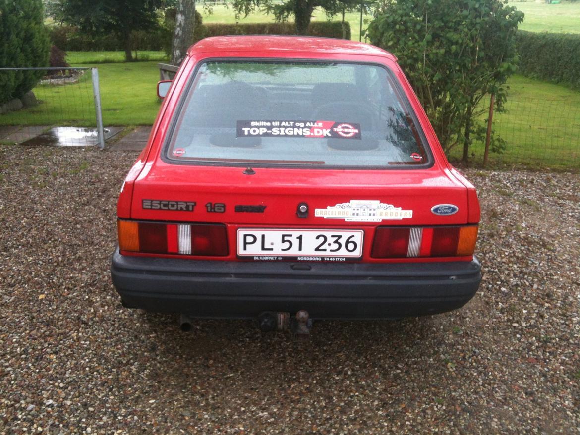 Ford Escort 1.6 savoy billede 5