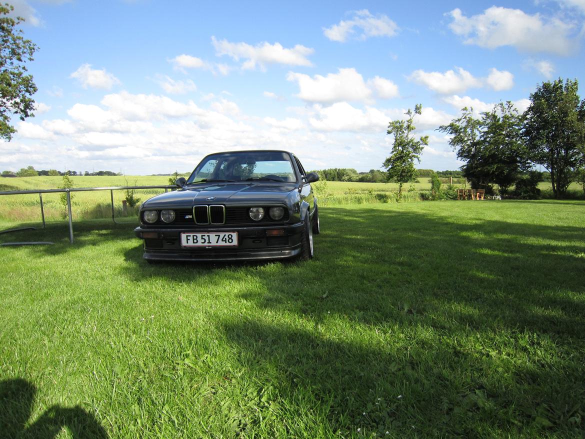 BMW E30 320i. Solgt billede 8
