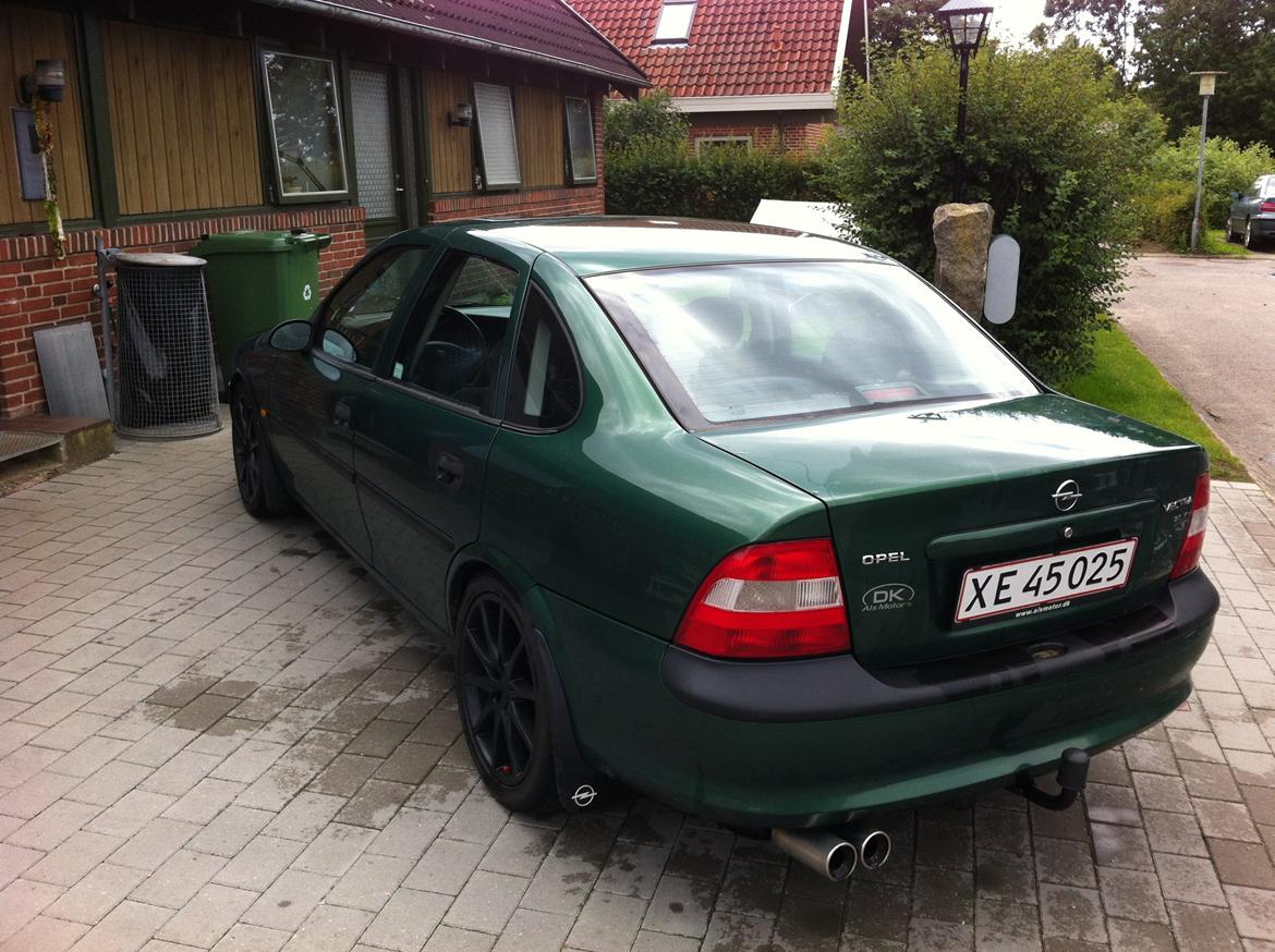Opel Vectra B 2,0 16V solgt billede 4