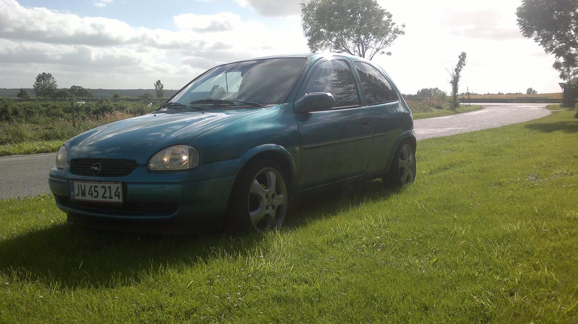 Opel corsa 3 dørs billede 4