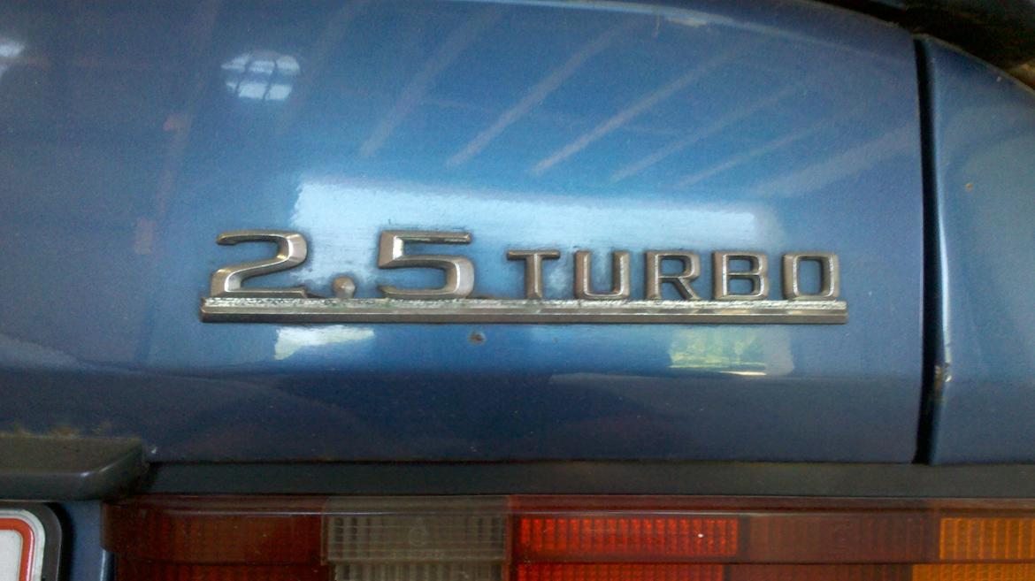 Mercedes Benz 190 D 2.5 Turbo "Under renovering!" billede 1