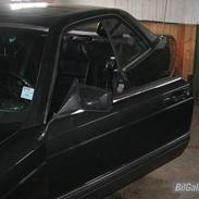 Mercedes Benz 500 sec 