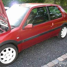 Peugeot 106 xsi 8v