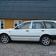 Nissan Sunny *SOLGT*