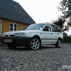 Nissan Sunny *SOLGT*