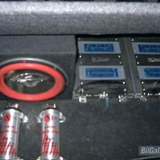 VW Golf 2 diod blå solgt