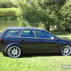 Audi A4 1.8T Avant