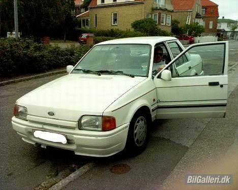 Ford Orion (Solgt) billede 2