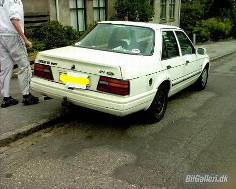 Ford Orion (Solgt) billede 3