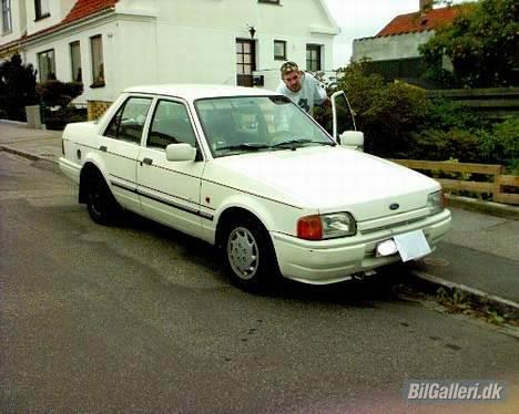 Ford Orion (Solgt) billede 5