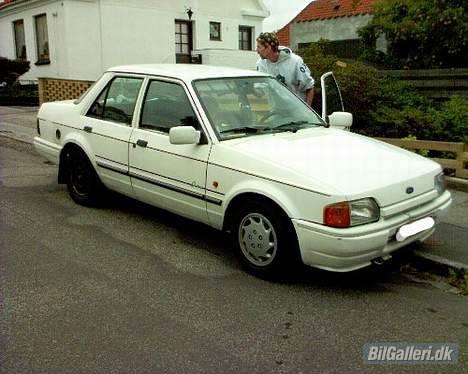 Ford Orion (Solgt) billede 8