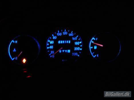 Toyota Corolla  SOLGT - Blå dioder i instrumeteringen, det skal der jo til...! billede 10