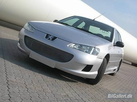 Peugeot 406 billede 1