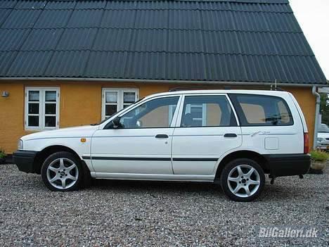 Nissan Sunny *SOLGT* billede 1