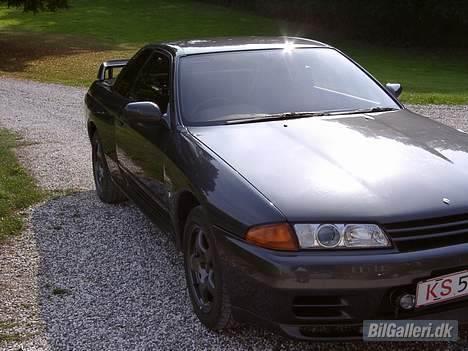Nissan Skyline R32 GT-R - Og så lige fra den anden side.... billede 2
