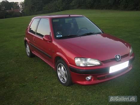 Peugeot 106 GTI billede 1