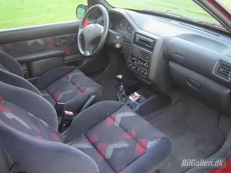 Peugeot 106 GTI billede 7