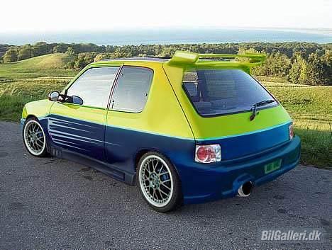 Peugeot 205 XT Solgt - Billede 1 efter Danny (20) b   har lavet lidt om på det i Photoshop.   Tak til ham billede 8