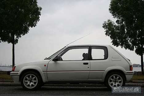 Peugeot 205 1.3 Rallye billede 4