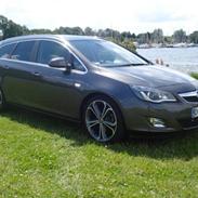 Opel Astra sportstourer Sport.