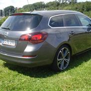 Opel Astra sportstourer Sport.