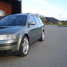 VW Passat 3BG Variant Trendline 1,8 T *SOLGT*