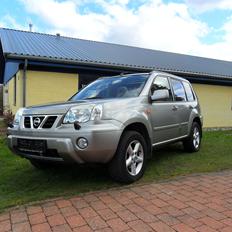 Nissan x-trail 2.5