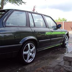 BMW 320i Touring