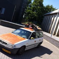 Opel Astra F st.car >>LOWRIDE <<