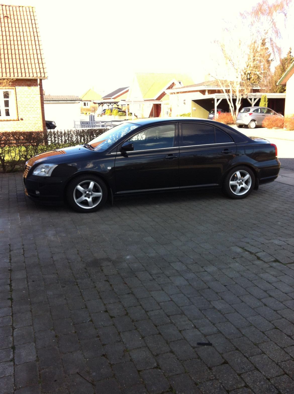 Toyota Avensis ( solgt ) billede 2