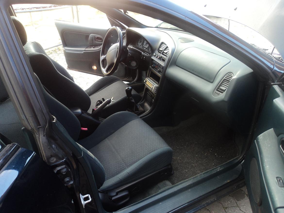 Mazda 323F 1,5 16v GLX (SOLGT) billede 11