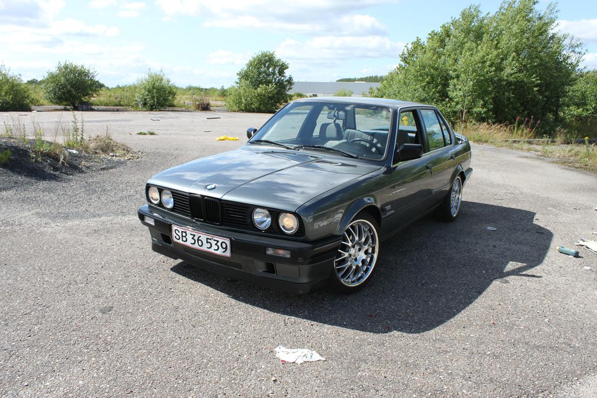 BMW E30 320i Tidl. bil billede 2