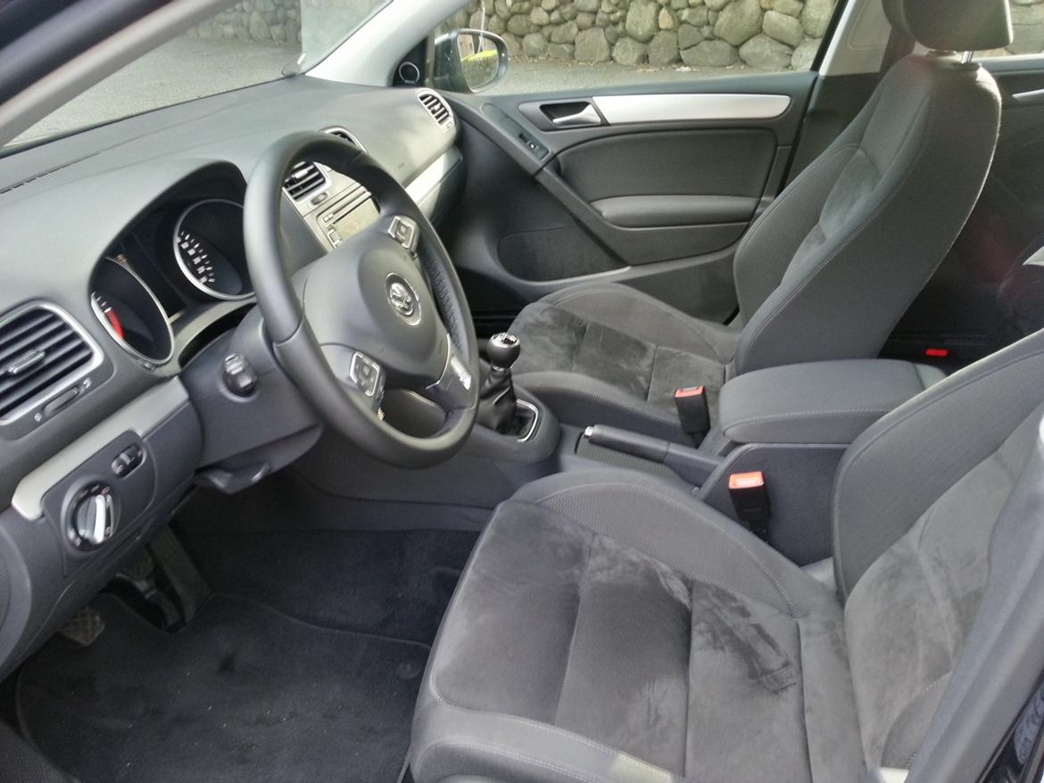 VW Volkswagen Golf 1.6 TDi BMT Highline billede 10