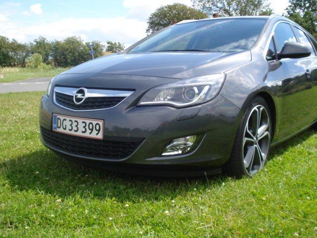 Opel Astra sportstourer Sport. billede 8