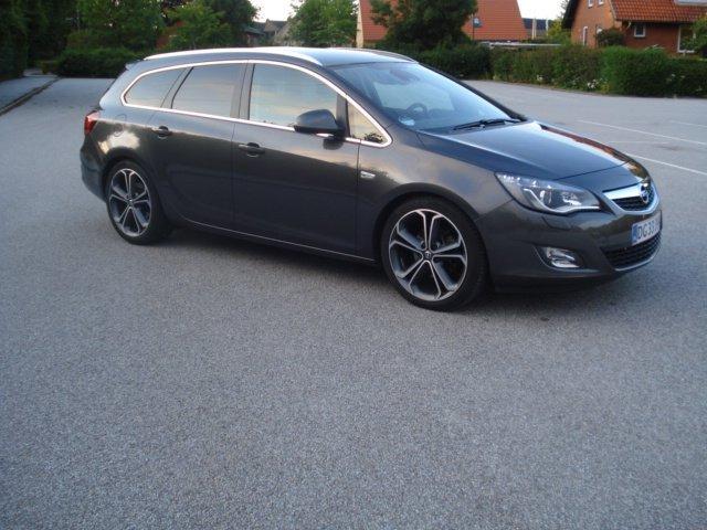 Opel Astra sportstourer Sport. billede 16