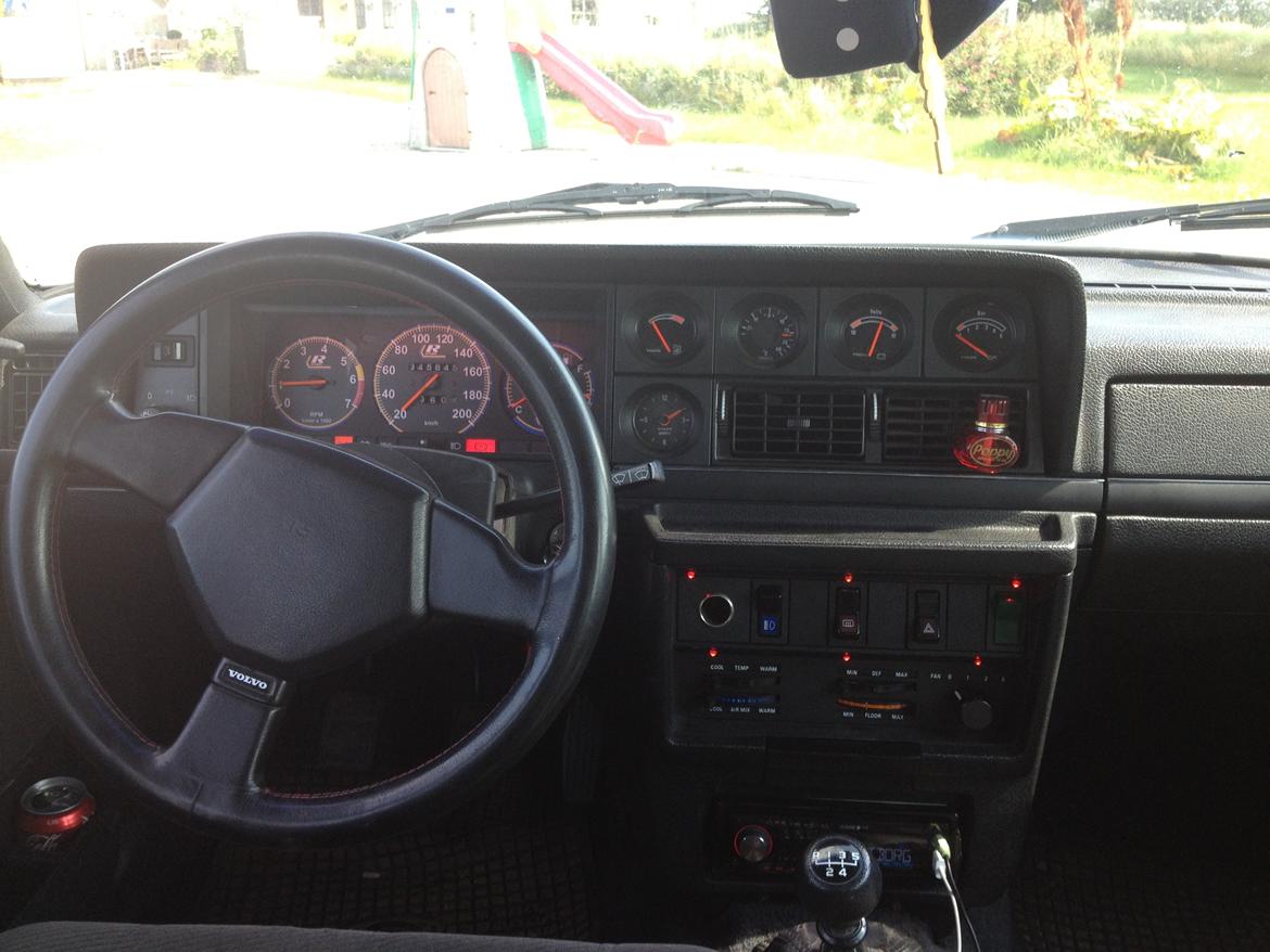 Volvo 240 GL billede 12