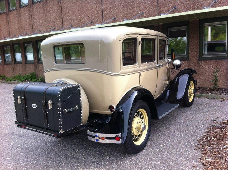 Ford Model A Town Sedan (4-dørs) billede 4