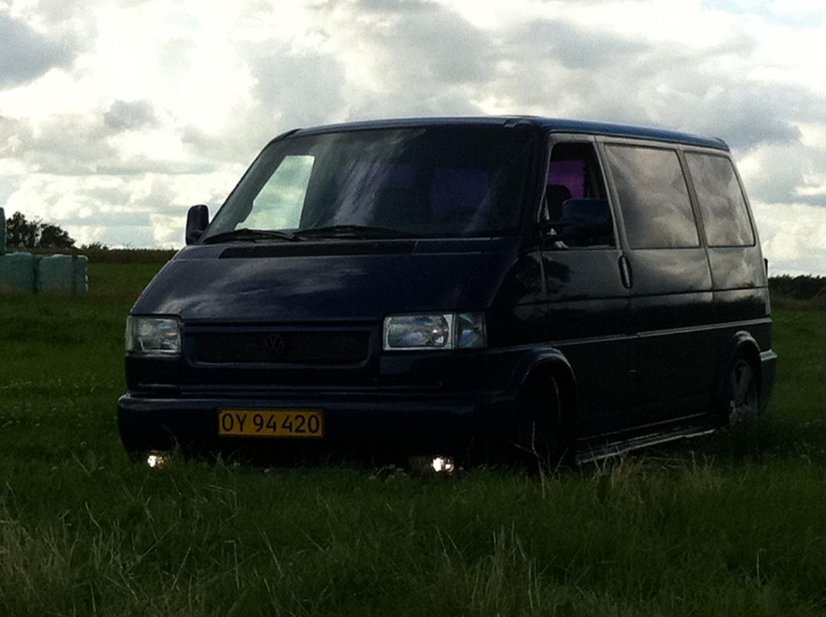 VW Transporter 2,5 TDI billede 3