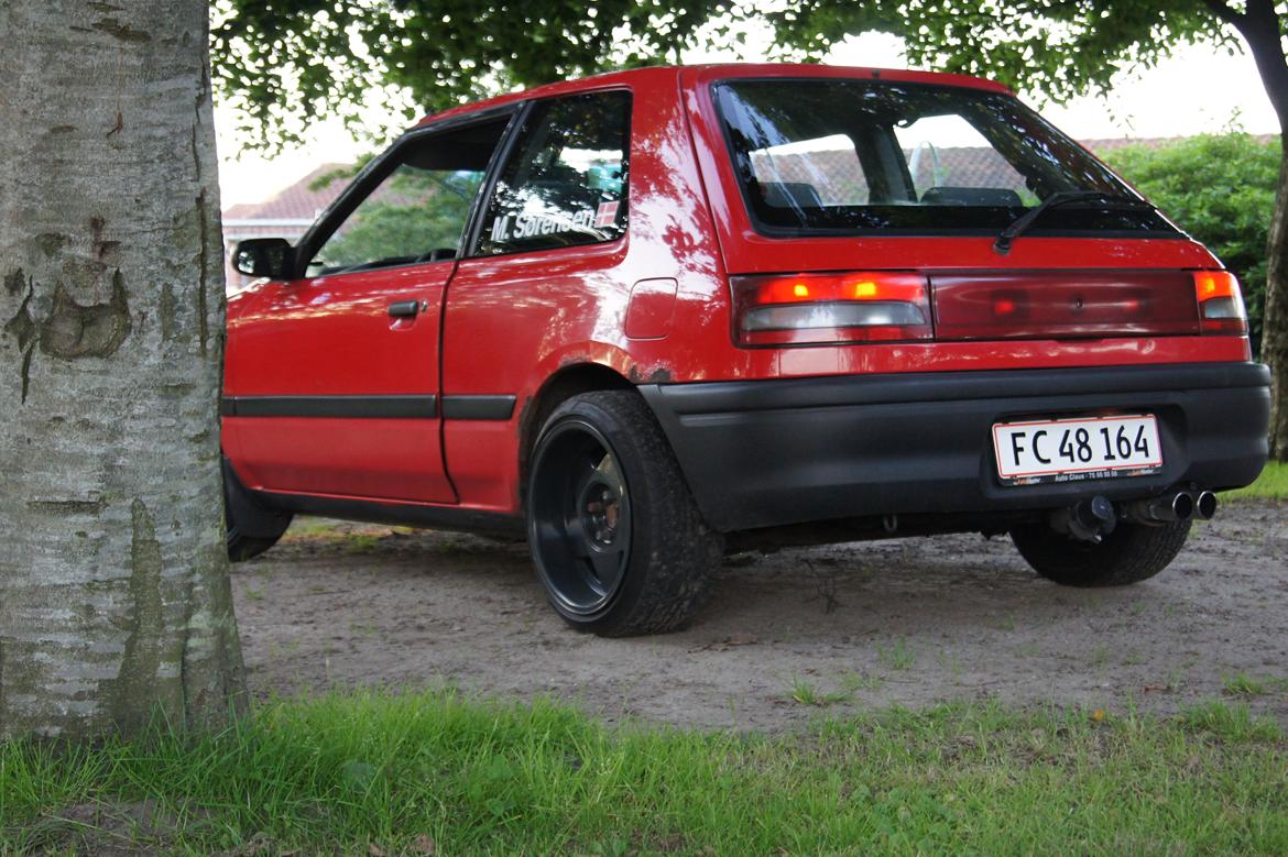 Mazda 323 bg 1.3 billede 14