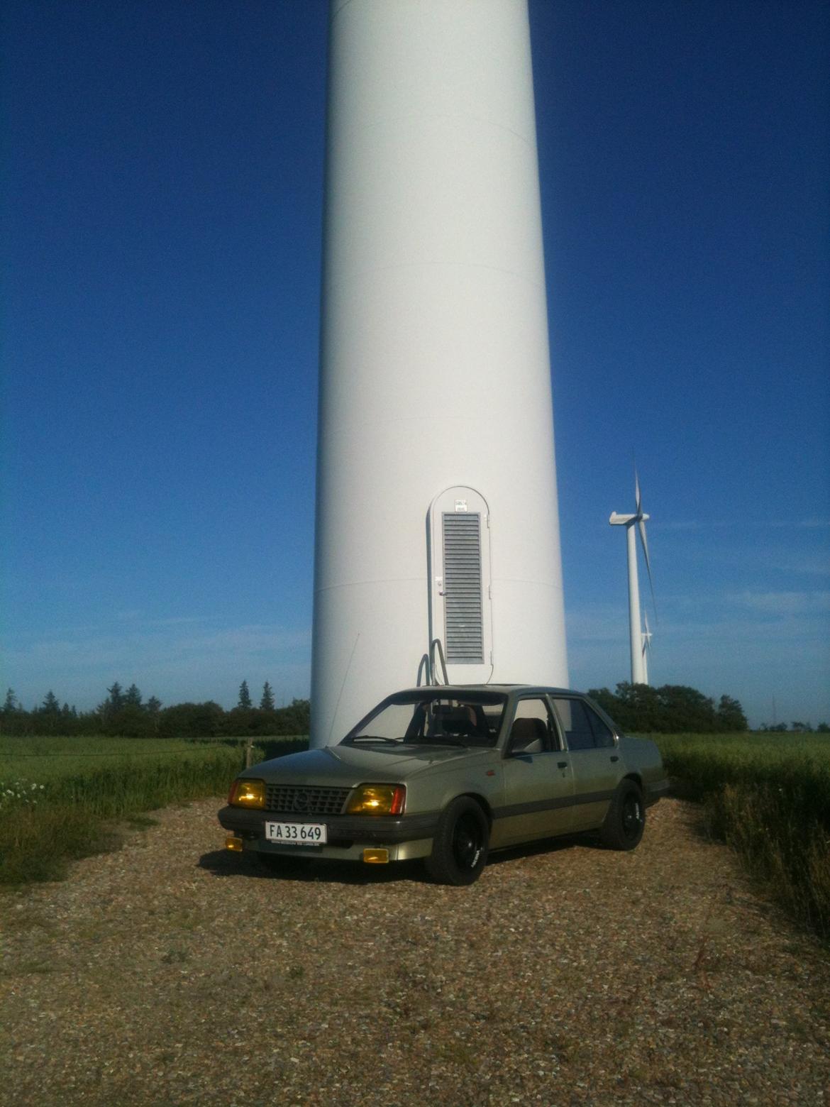 Opel Ascona C 1.6s SOLGT billede 4