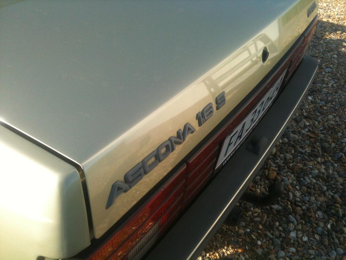 Opel Ascona C 1.6s SOLGT billede 15