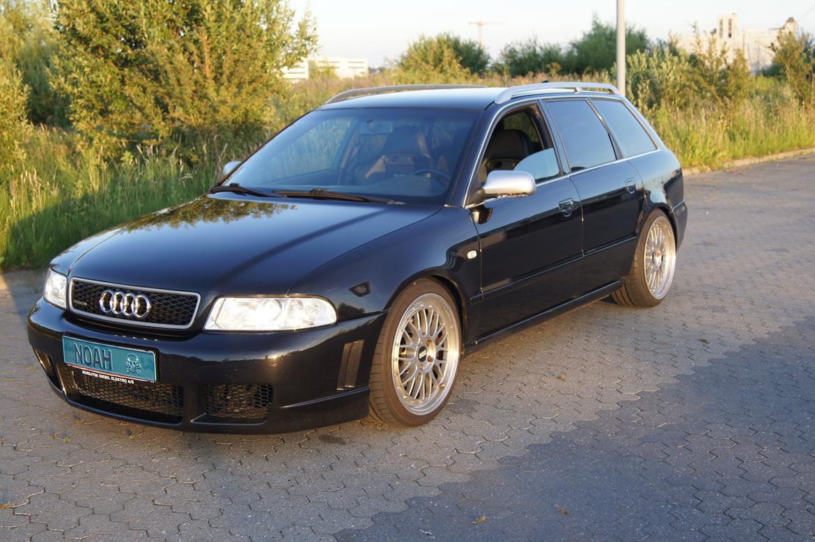 Audi a4 1,8t quattro avant billede 1