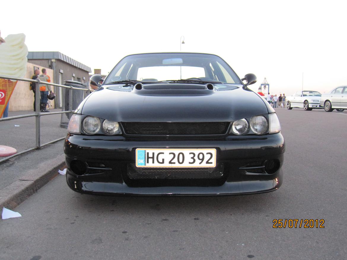 Toyota Carina E 2,0 billede 1