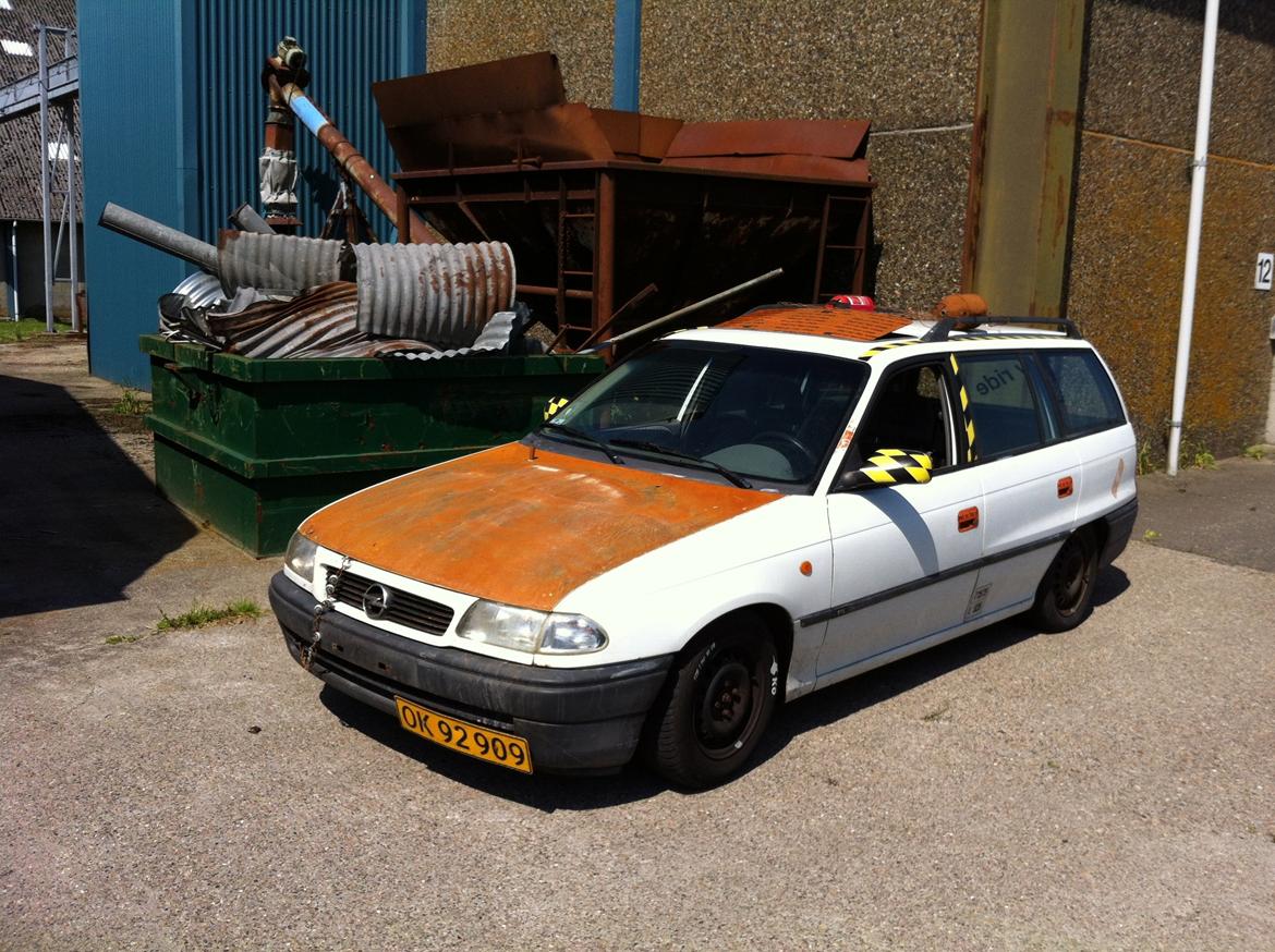 Opel Astra F st.car >>LOWRIDE << billede 10