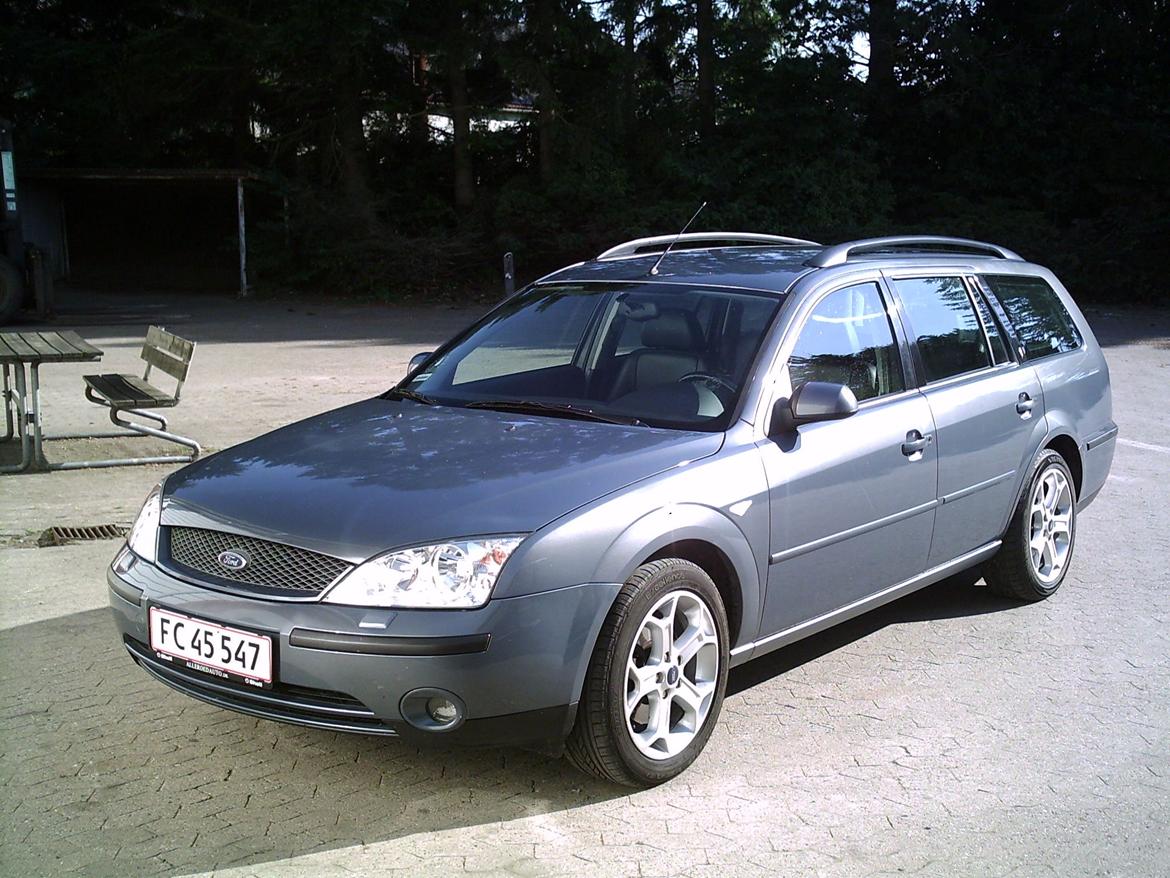 Ford Mondeo Ghia Stc. Solgt billede 1