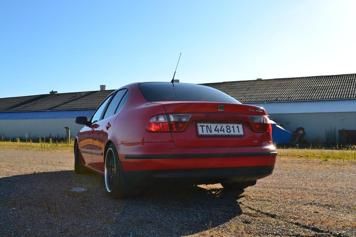 Seat Toledo 1,9TDi totalskadet billede 5