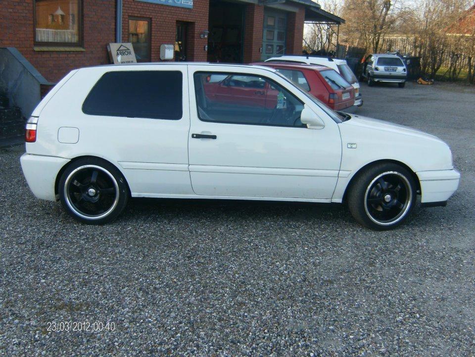 VW GOLF 3 1,8CL billede 2
