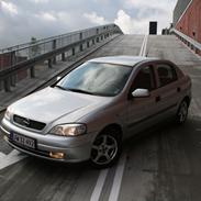 Opel Astra 1,6 16v Comfort